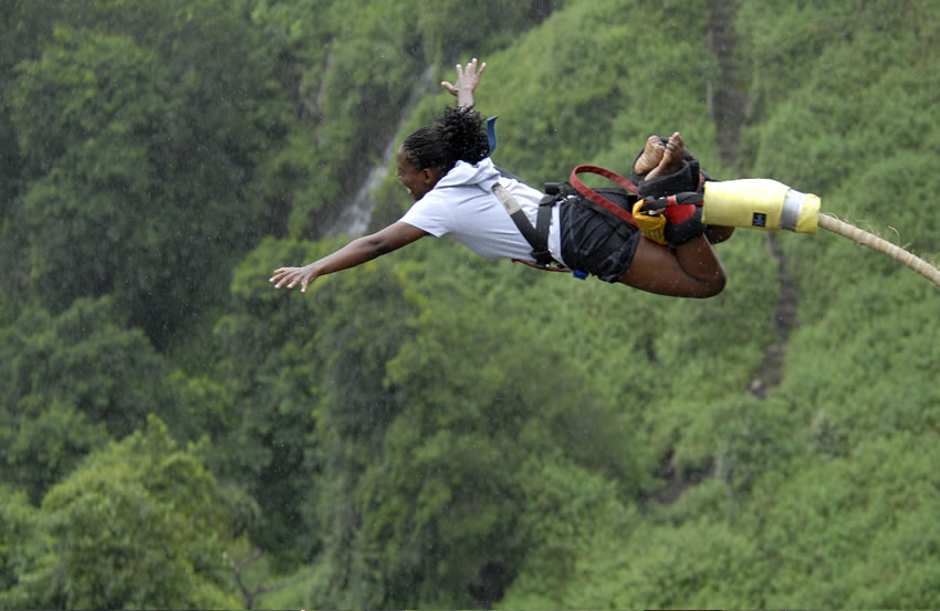Bungee Jumping